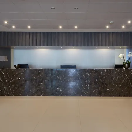 Dc International 3*
