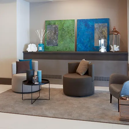 Dc International Hotel