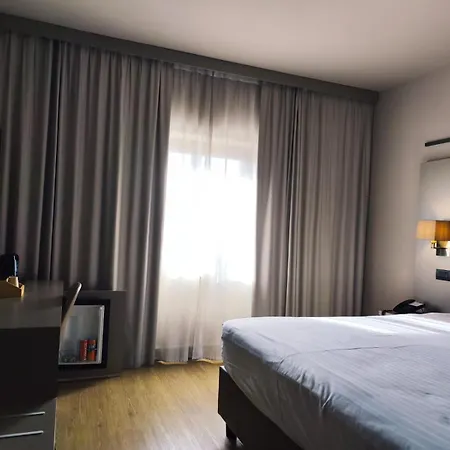 Hotel Dc International 3*