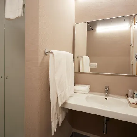 Hotel Dc International 3*