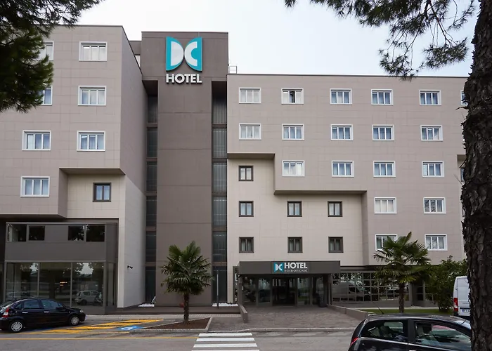 Dc International Hotel