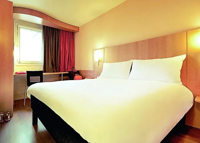 Dc International Hotel